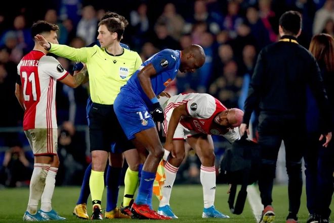 巴贝尔梅开二度,热刺队豪取三分的简单介绍 巴贝尔梅开二度,热刺队豪取三分的简单介绍