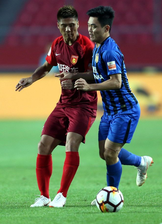 河北华夏主场不敌大连人，遭遇破冰