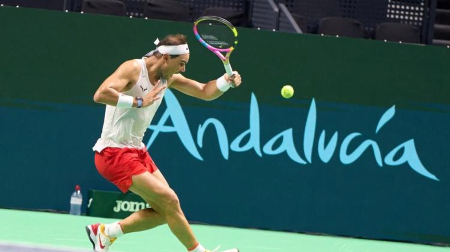 开云体育平台APP-包含戴维斯杯险胜法网，阿尔卡拉斯刷新纪录的词条