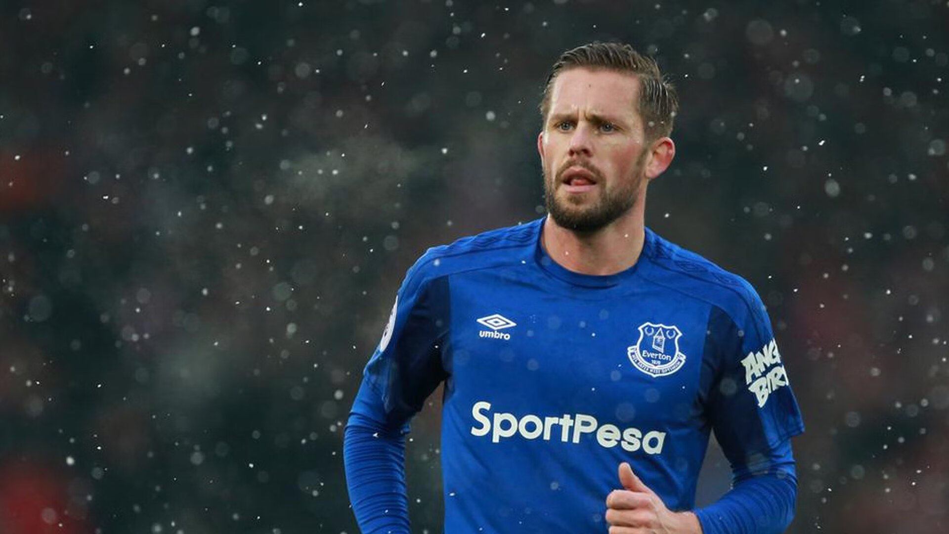 开云平台-塞维利亚铁血防线迎战尤文，戈麦斯状态火热成关键变数